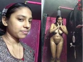 Indian girl records a video of herself bathing for her lover
