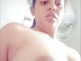 Indian girlfriend bares her breasts and private parts for the camera