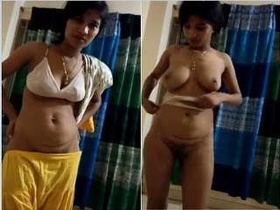 Desi maid strips down and reveals her naked body to her landlord