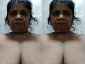The bare skin of a Sri Lankan MILF