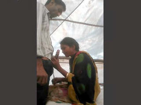 Desi couple enjoys sexual pleasure in online video