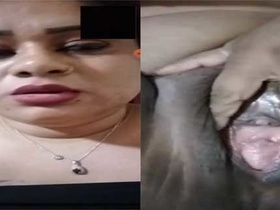 Older Indian wife flaunts her vagina for her partner