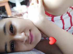 Cute Indian girl fingers herself in HD