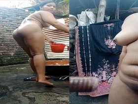 Homemade video of a country girl with a big ass getting naked in the tub