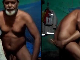 Bangladeshi uncle has rough sex with maid