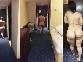 Audacious Indian woman bares it all in hotel lobby