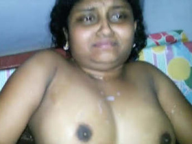 Wife dodges cumshot by fucking in front of camera