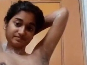 Watch a young Indian girl pleasure herself in this solo video