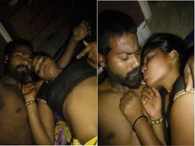 Desi couple's steamy encounter in the middle of New York