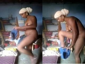 Desi bhabi in lingerie shows off her curves