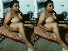 Indian wife goes nude on live sex show
