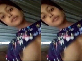 Indian girl flaunts her big tits and pussy