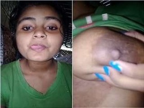 Desi babe flaunts her big breasts and juicy pussy