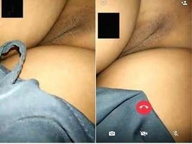 Desi bhabhi records herself masturbating on video call