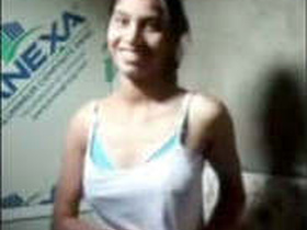 Cute Desi girl shows off her body in a hot video clip