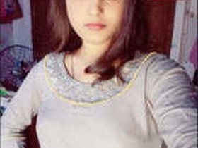 Desi hottie flaunts her breasts and pussy for New Year's special