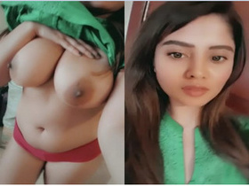 Pakistani amateur babe flaunts her breasts and vagina in amateur porn