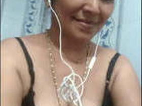 Desi Bhabhi's Nude Selfie Video - Part 2