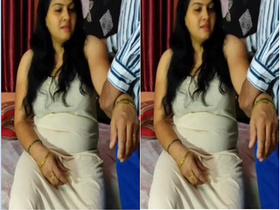 Desi mother and son in exclusive video talk dirty in Hindi