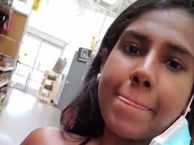 Indian girl bares it all at the mall in nude selfie video