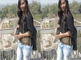 Exclusive amateur video of a cute Indian girl giving a blowjob