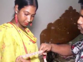 Desi village bhabhi gets naughty with tailor in hardcore video