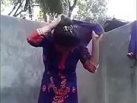 Desi babe bares it all in the bathroom, without a care in the world