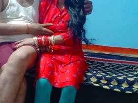 India's hottest sex-loving wife shows off her skills in the house