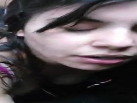 Muslim girl from Karachi enjoys sex outdoors in a car