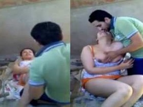 Arab beauty girlfriend gets recorded while having sex with her lover