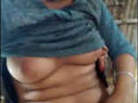 Indian and European beauty gets naughty together