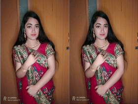 Indian college student flaunts her breasts in a titillating video