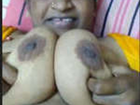 Aunty gets fucked in these mature clips