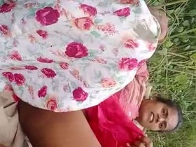 Desi couple's outdoor sex session in a public park