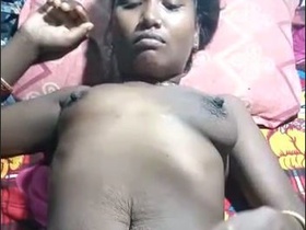 Indian woman gets fucked in the village