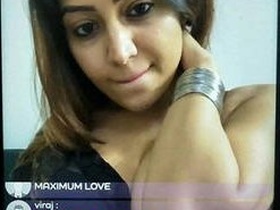 Tango with Simran Kaur in a live masturbation video