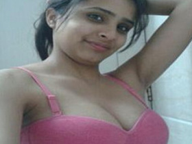 Indian Desi girl shows off her XXX boobies and pussy in the bathroom