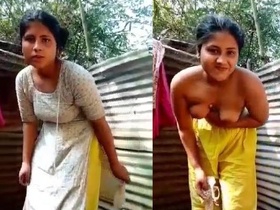 Bangladeshi beauty bathes in the nude