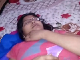 Hot wife gets fucked by her friend in steamy video