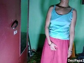 Amateur Indian milf gets a hardcore handjob from her Tamil mother-in-law