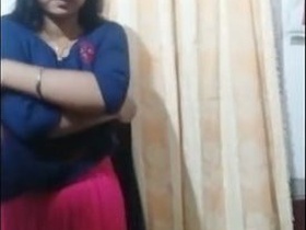 Desi teen shows off her body in a sexy dress