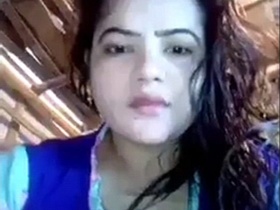 Beautiful Indian village bhabi gets nailed