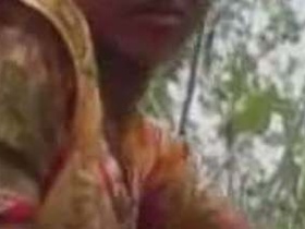 Indian girl from Kanpur village gives a POV blowjob in the great outdoors