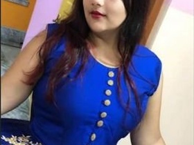 Desi bhabi gets her tight pussy penetrated