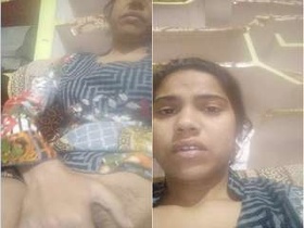 Cute Indian girl pleasures herself with her fingers