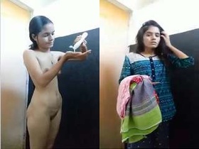 Desi babe records her bathing session for her lover