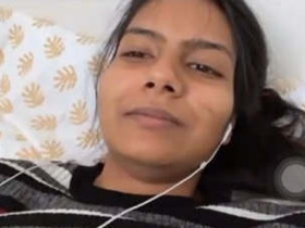 Exclusive video of a Tamil girl's pussy getting licked and fucked