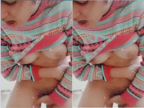 Exclusive video of a horny Indian girl masturbating with her fingers