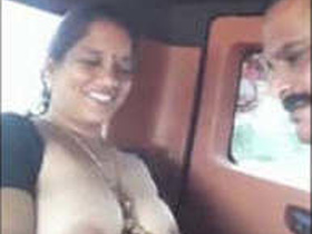 Tamil bhabhi gives boobie sucking to her lover