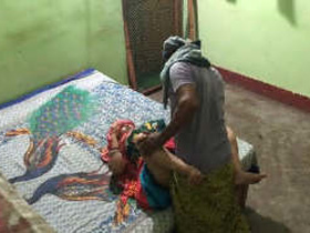 Bahbhi, a stunningly curvy woman, gives a mind-blowing blowjob and gets fucked